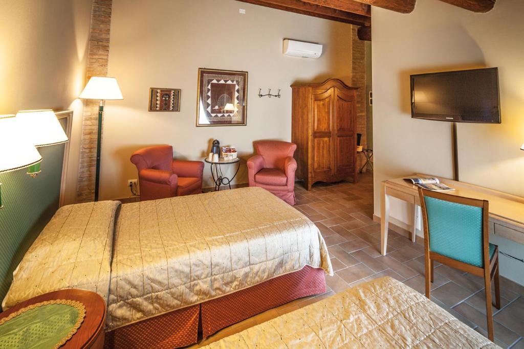 Hotel Residence Diamantina Ferrare Chambre photo