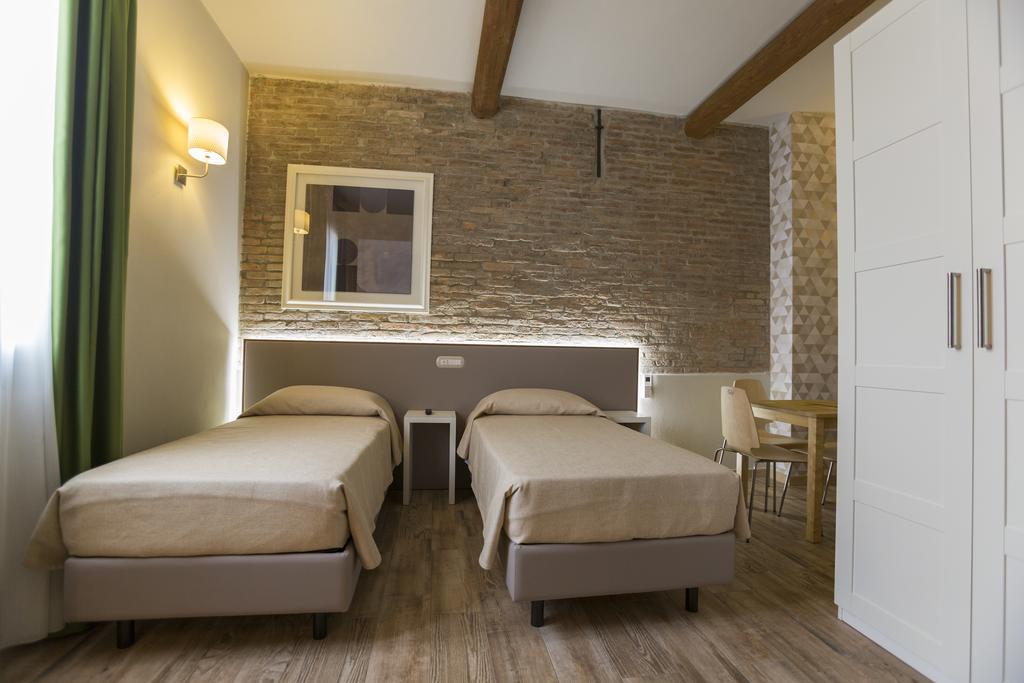 Hotel Residence Diamantina Ferrare Extérieur photo